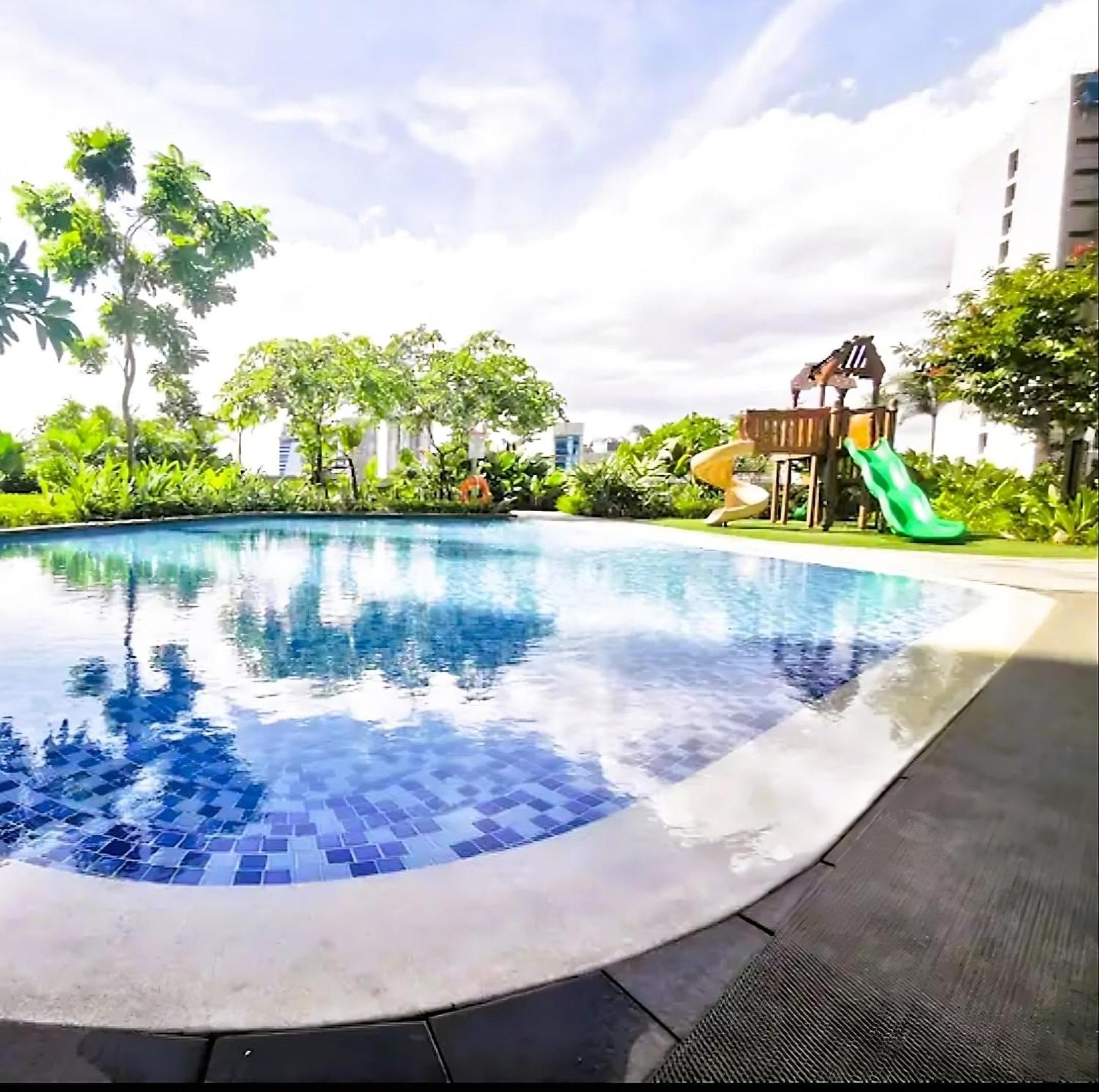 Air Residences Condominium Deluxe Manila Esterno foto