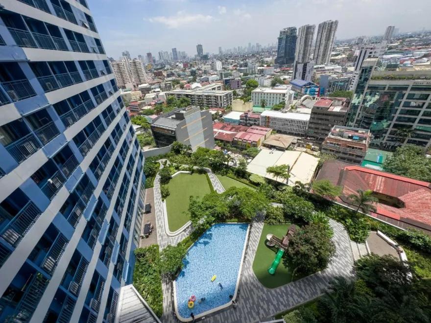 Air Residences Condominium Deluxe Manila Esterno foto
